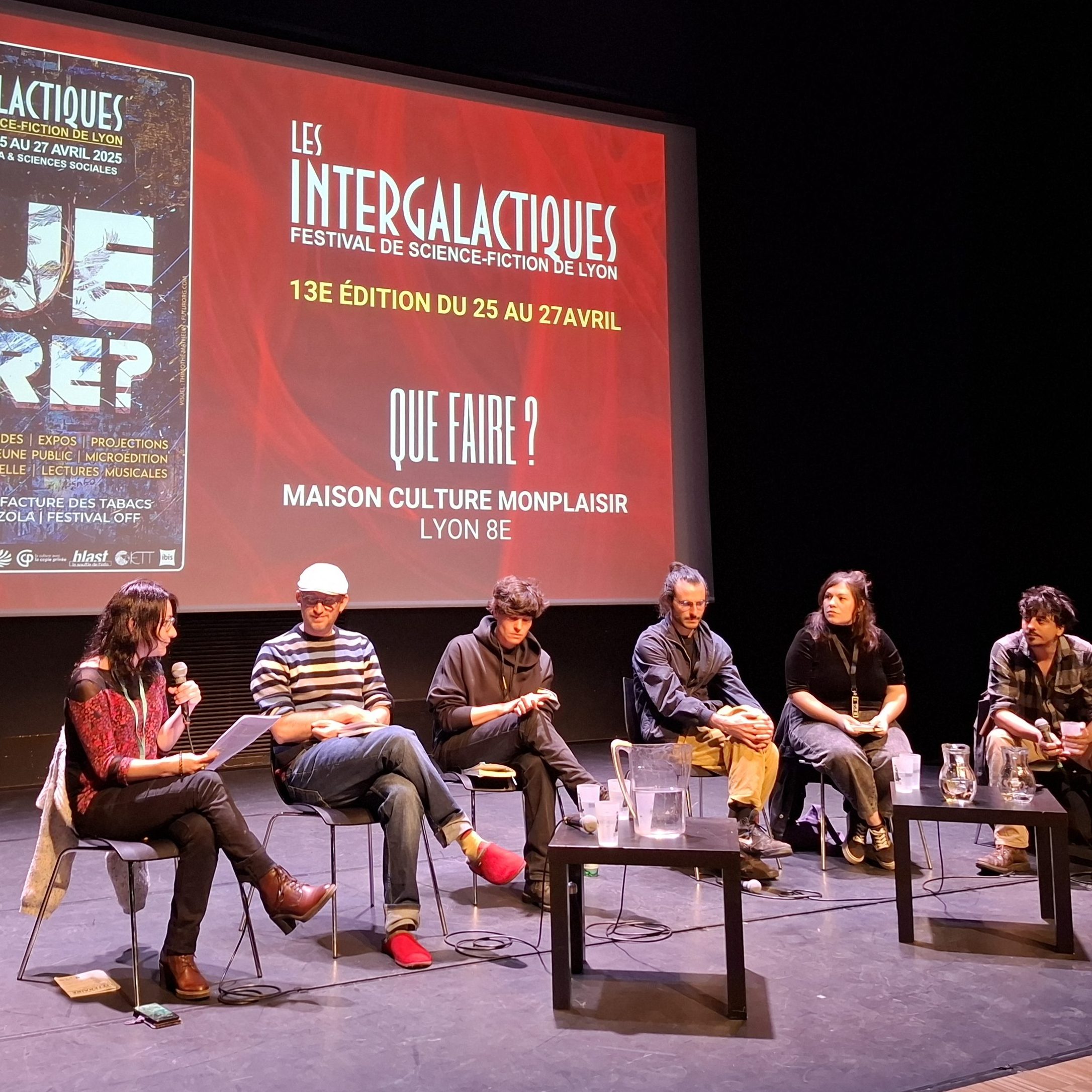 De gauche à droite : Anne Canoville, Léo Henry, Alice Carabédian, Tienstiens BD, Kath Bolchegeek et Patrick K. Dewdney (Photo Anne-Charlotte Mariette)